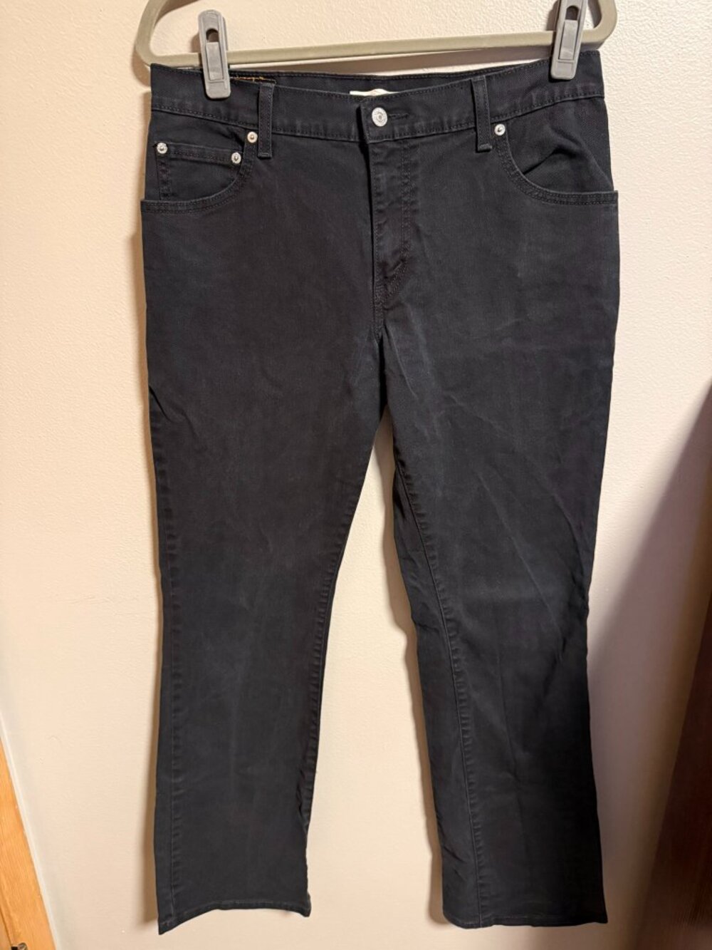 Levi's Relaxed Boot Cut Jeans Women's Size 12L Black Denim